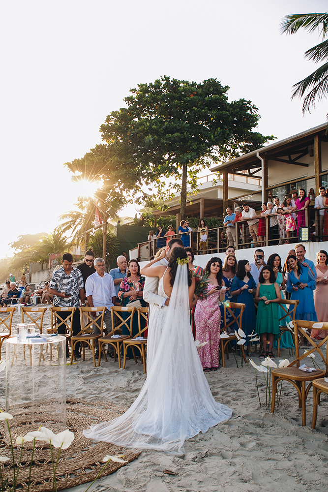 Sa e Affonso | Casamento descontraído na praia, por Sereiamor