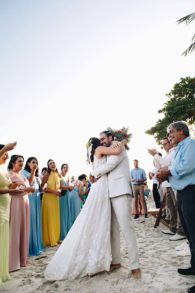 Sa e Affonso | Casamento descontraído na praia, por Sereiamor