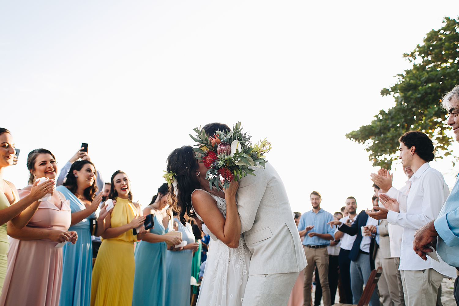 Sa e Affonso | Casamento descontraído na praia, por Sereiamor