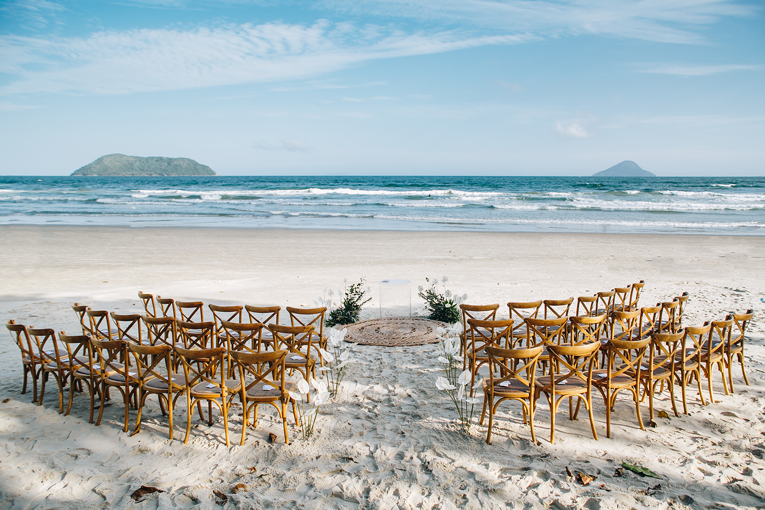 Sa e Affonso | Casamento descontraído na praia, por Sereiamor