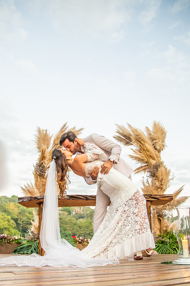 Taty e Marcelo | Casamento intimista no Unique Garden