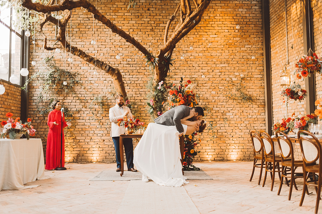 Casamento clássico... Mas nem tanto! Um editorial para noivos autênticos