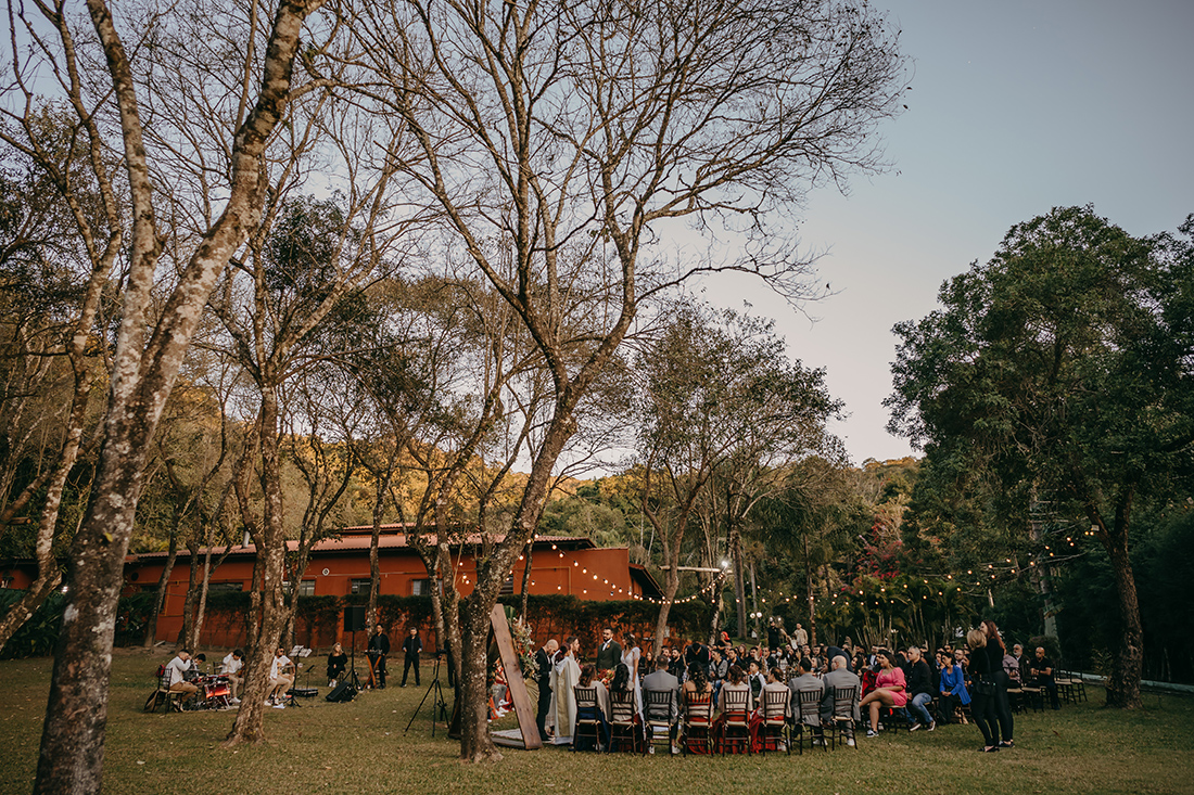 Kelly e Leonardo | Enlace no Ravena Garden: bosque, natureza e muito amor