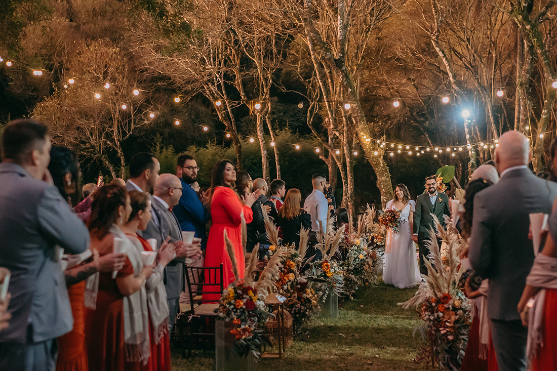 Kelly e Leonardo | Enlace no Ravena Garden: bosque, natureza e muito amor