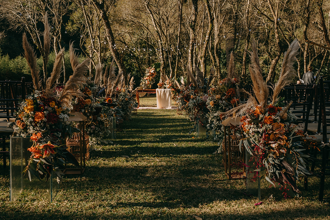 Kelly e Leonardo | Enlace no Ravena Garden: bosque, natureza e muito amor