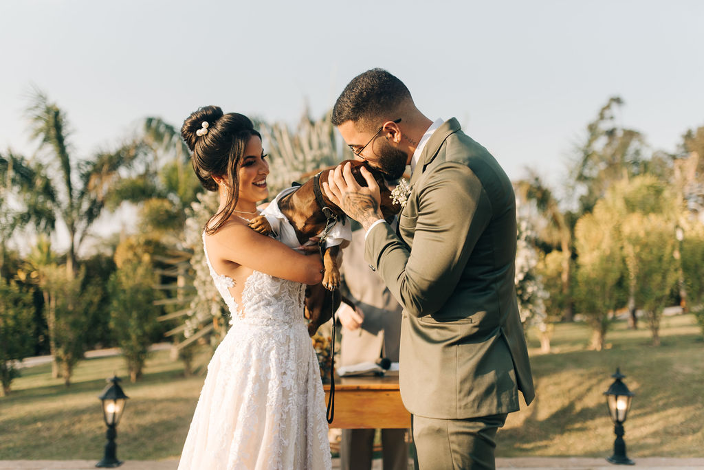 Isabela e Gustavo | Ar livre e emoção: casamento na Casa Venamore