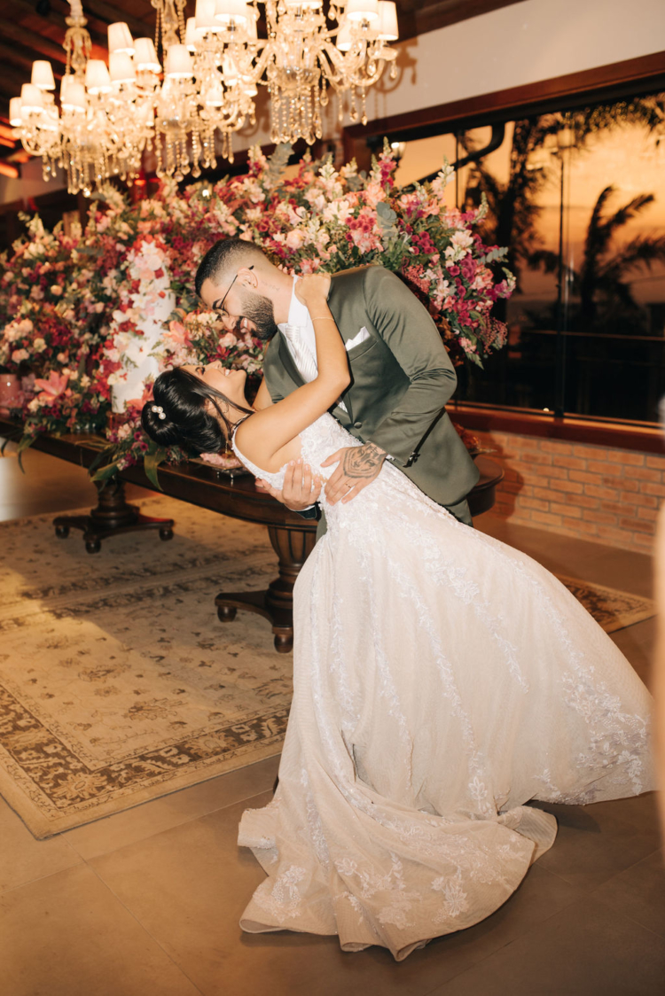 Isabela e Gustavo | Ar livre e emoção: casamento na Casa Venamore