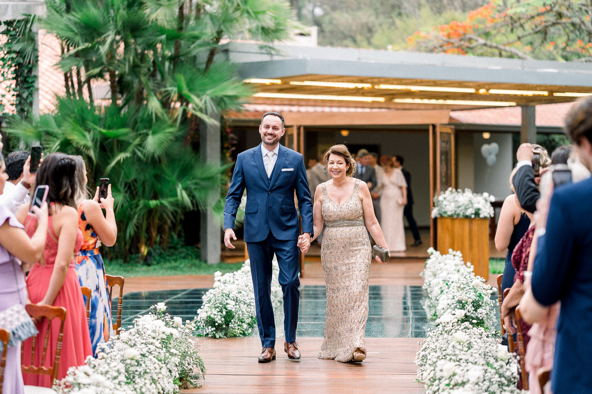 Renata e Mauricio | Casamento no Alto das Palmeiras, por Manga Rosa Assessoria