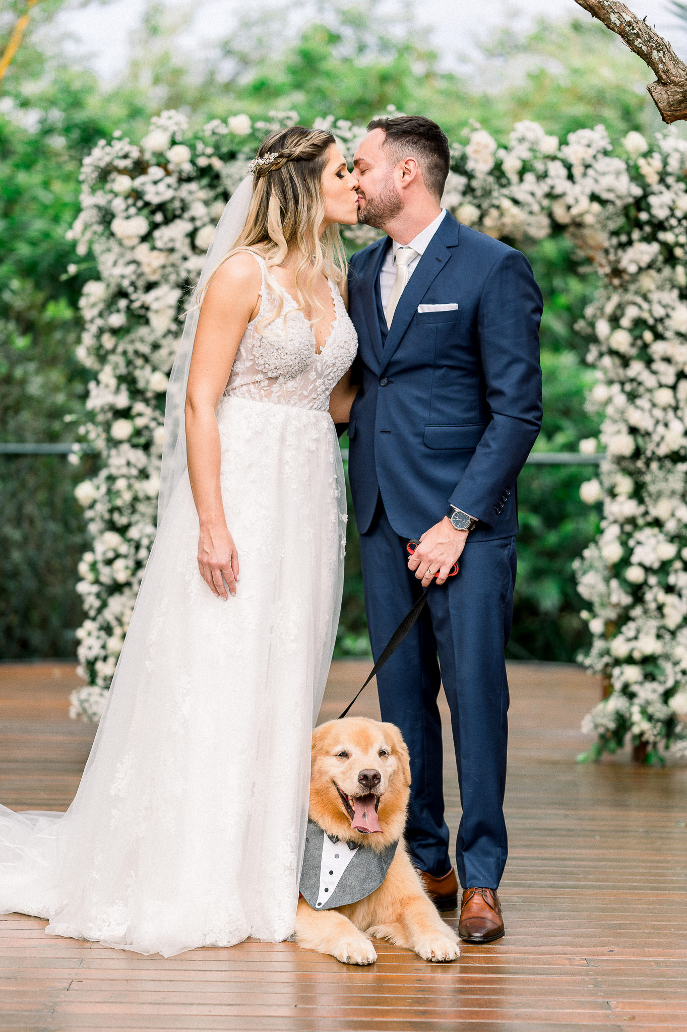 Renata e Mauricio | Casamento no Alto das Palmeiras, por Manga Rosa Assessoria