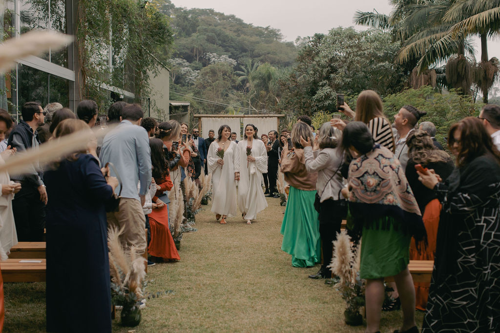 Samantha e Ara | Casamento no Espaço Caiapiá em clima intimista e emocionante