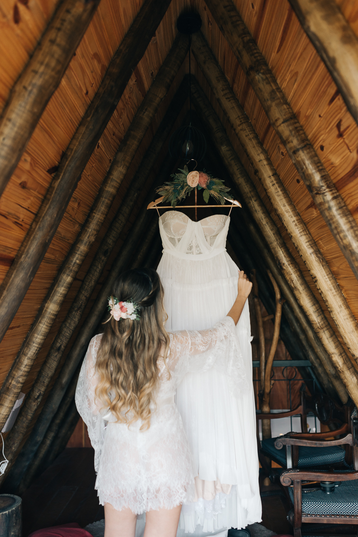 Jéssica e Ricardo | Que tal fazer um elopement wedding na cabana?