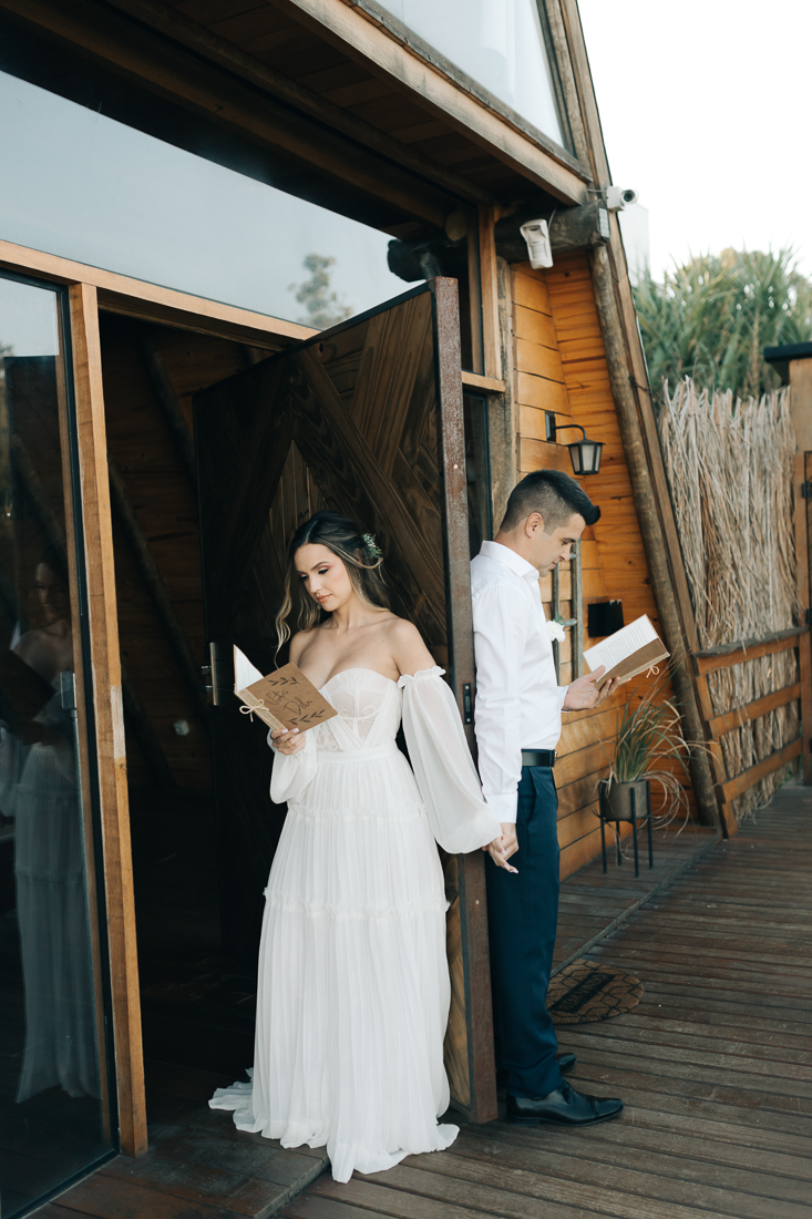 Jéssica e Ricardo | Que tal fazer um elopement wedding na cabana?