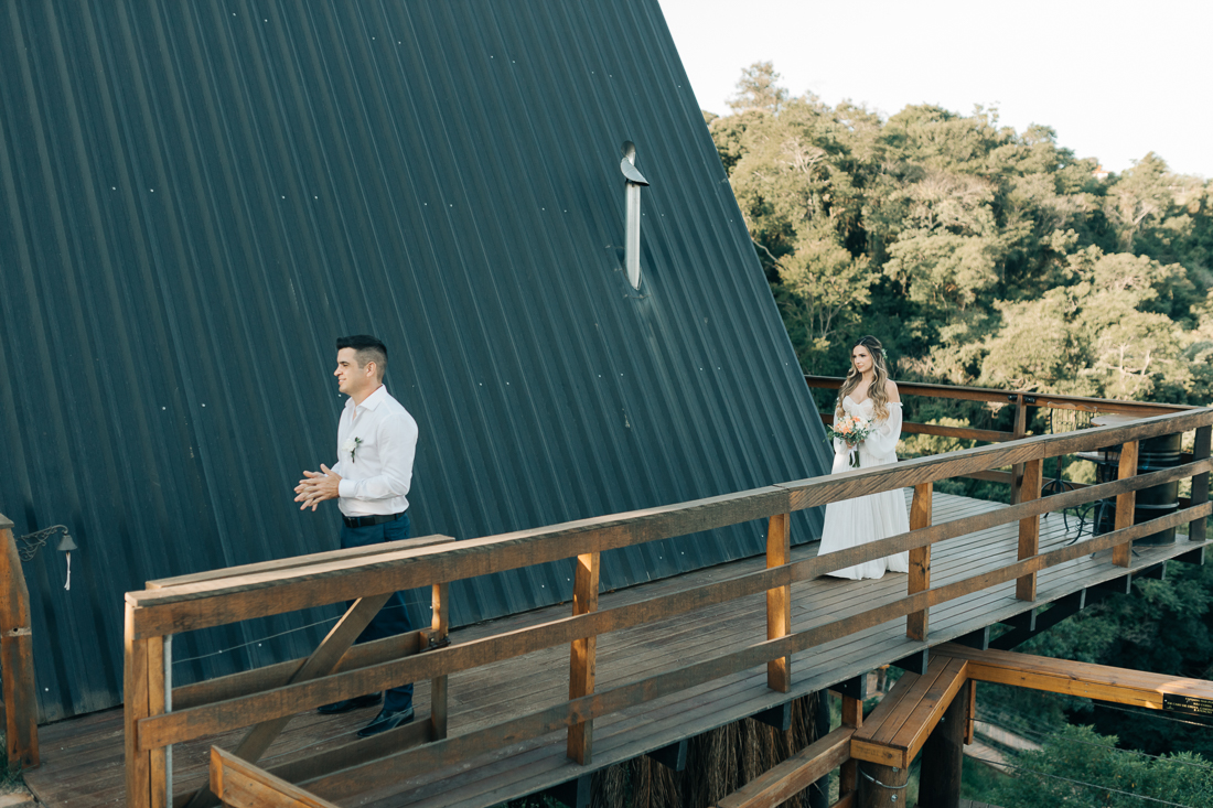 Jéssica e Ricardo | Que tal fazer um elopement wedding na cabana?