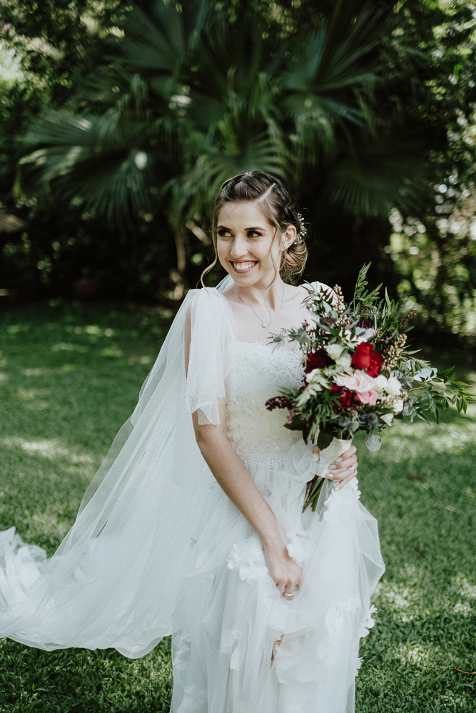 Atelier Luit: Vestidos de Noiva com Luz Própria