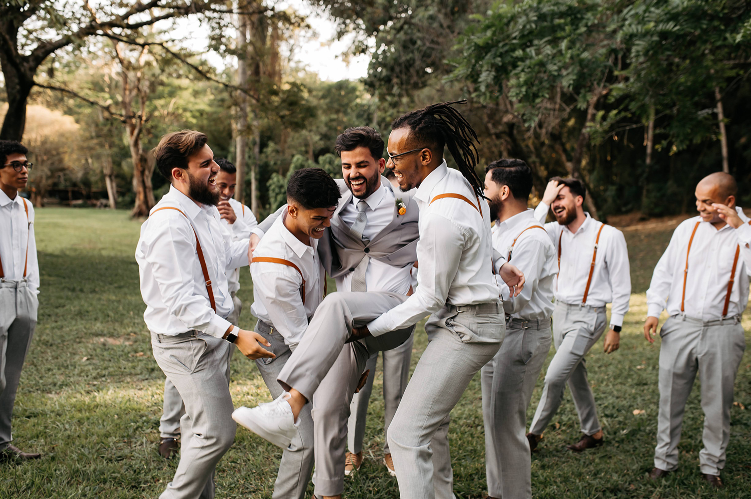 Ariane e Thiago | Casamento abençoado com decoração dos sonhos