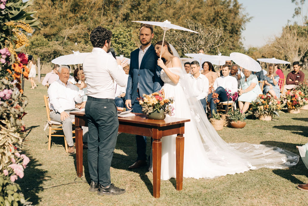 Letícia e Ighor | Aconchego e amor: um lindo casamento à luz do dia