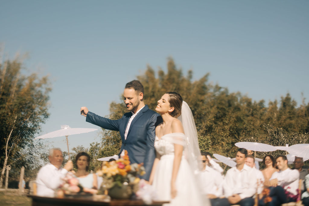 Letícia e Ighor | Aconchego e amor: um lindo casamento à luz do dia