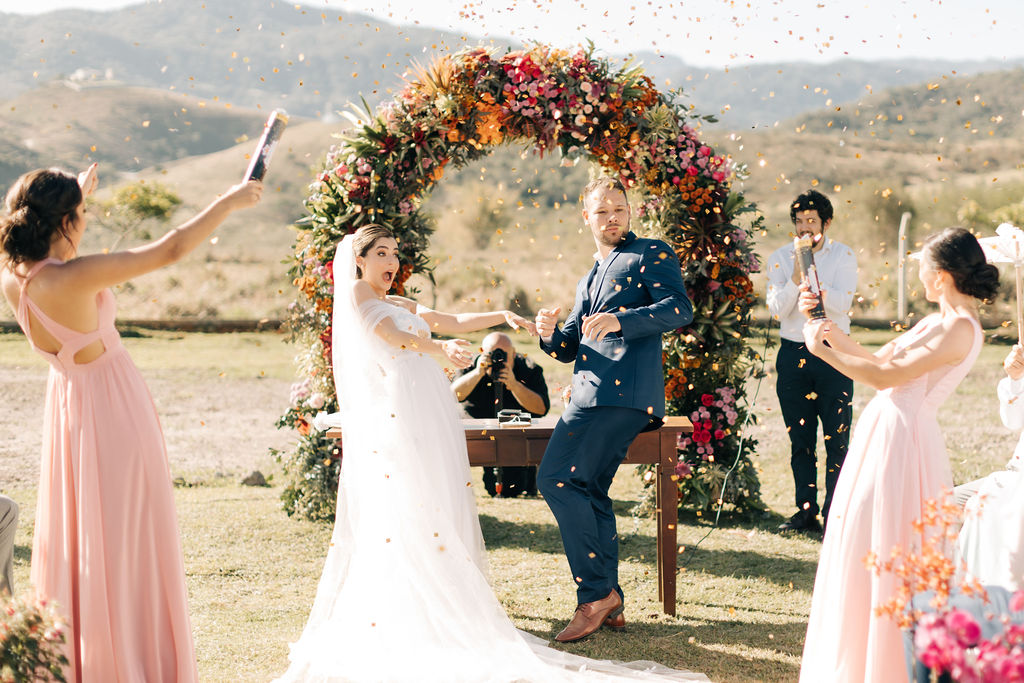 Letícia e Ighor | Aconchego e amor: um lindo casamento à luz do dia