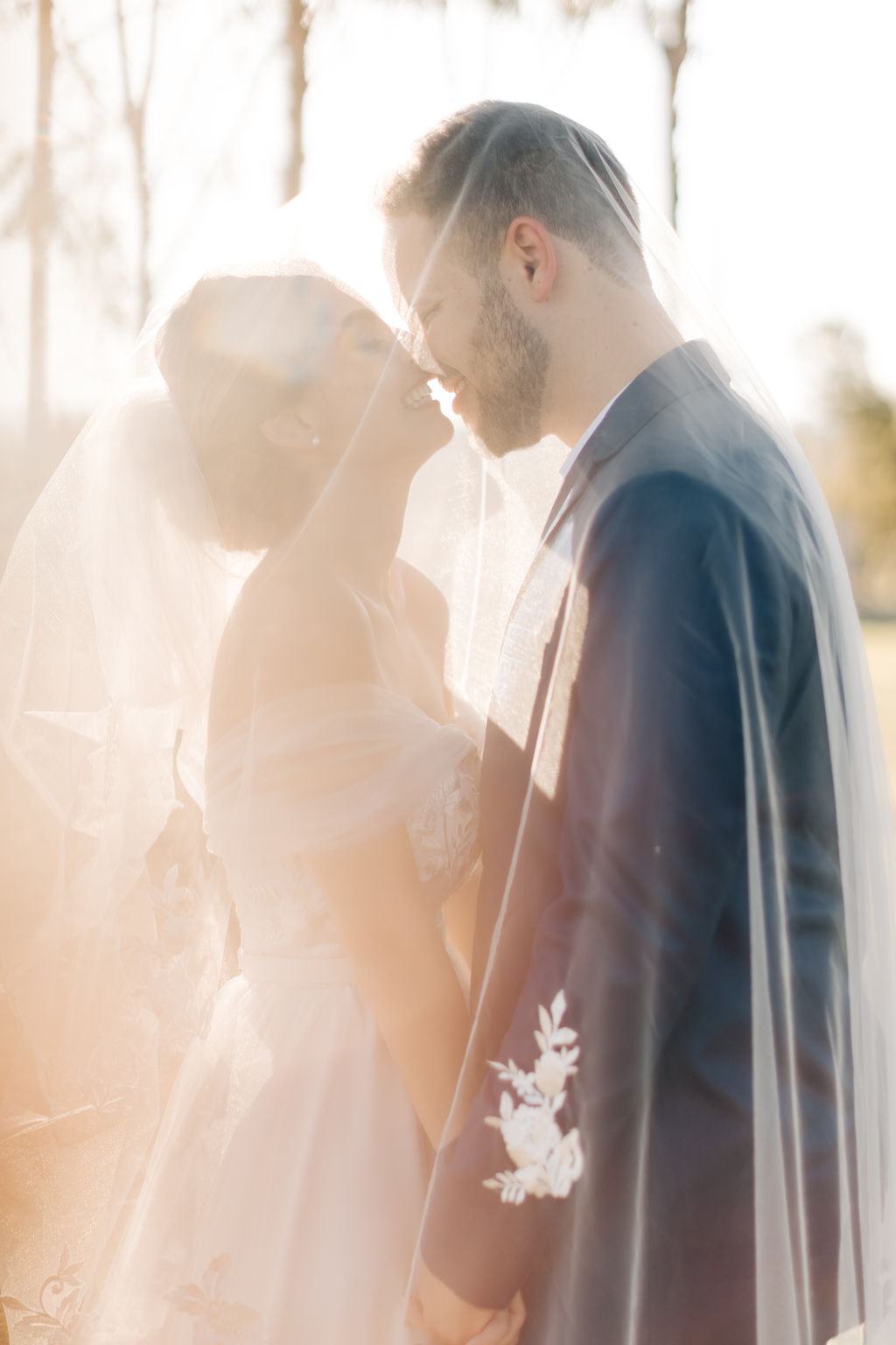 Letícia e Ighor | Aconchego e amor: um lindo casamento à luz do dia