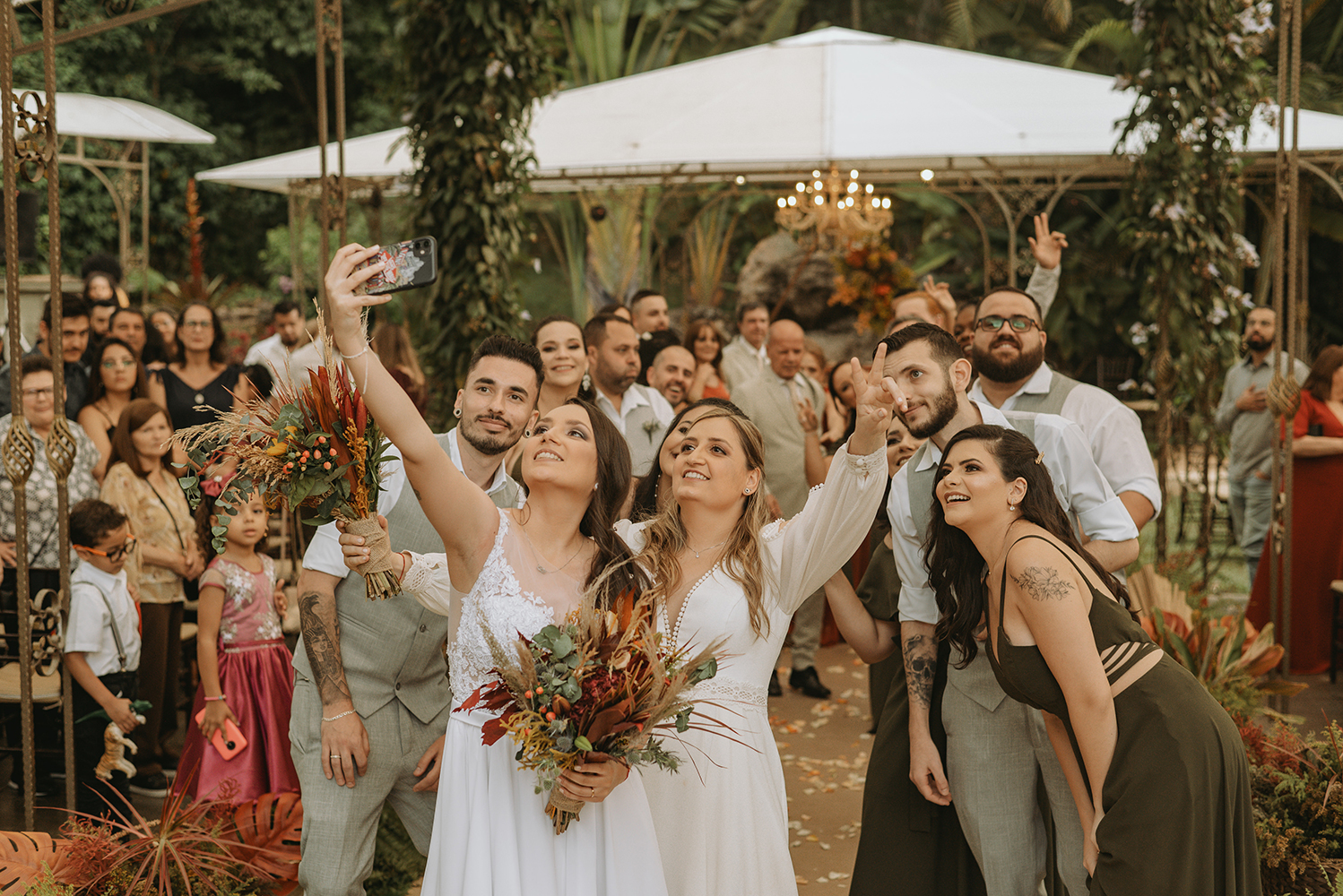 Bruna e Tamara | Duas noivas e um lindo casamento no Ravena Garden