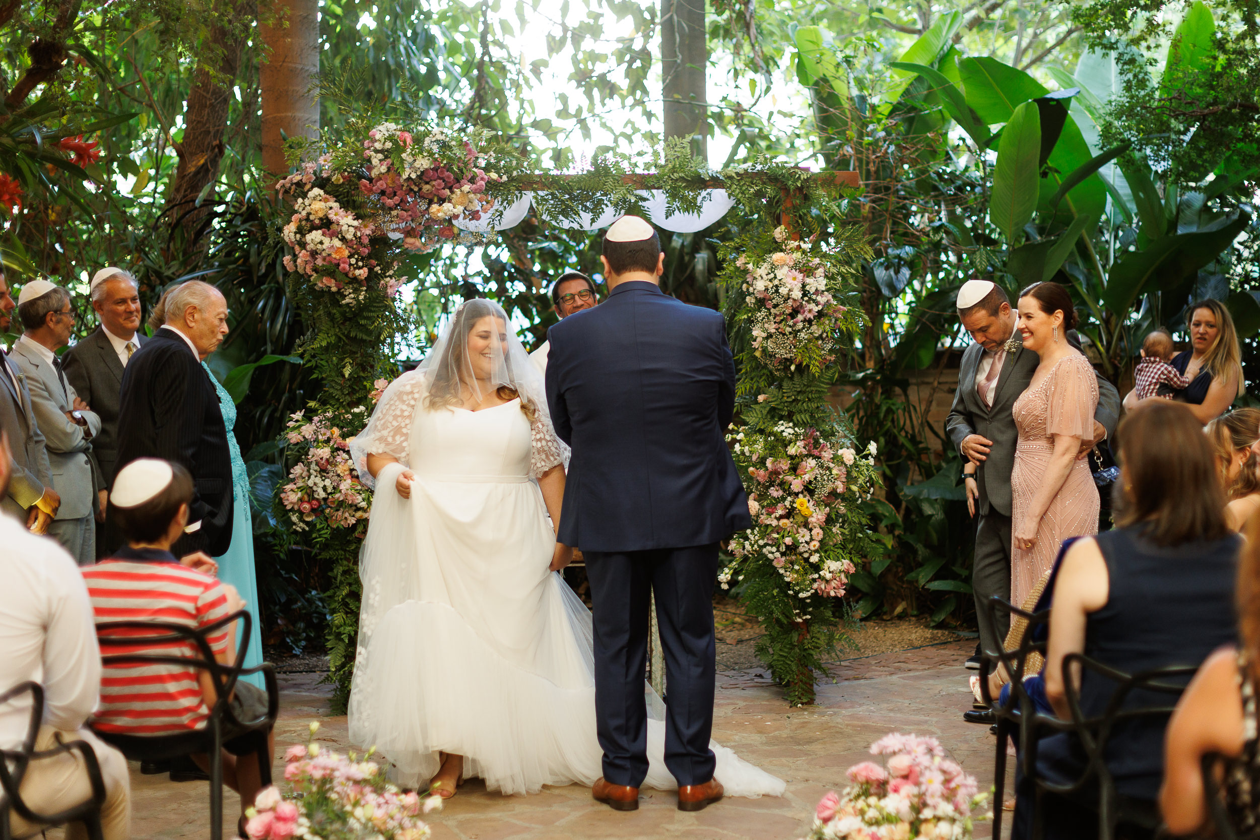 Stephanie e José | Um lindo casamento com clima de jardim