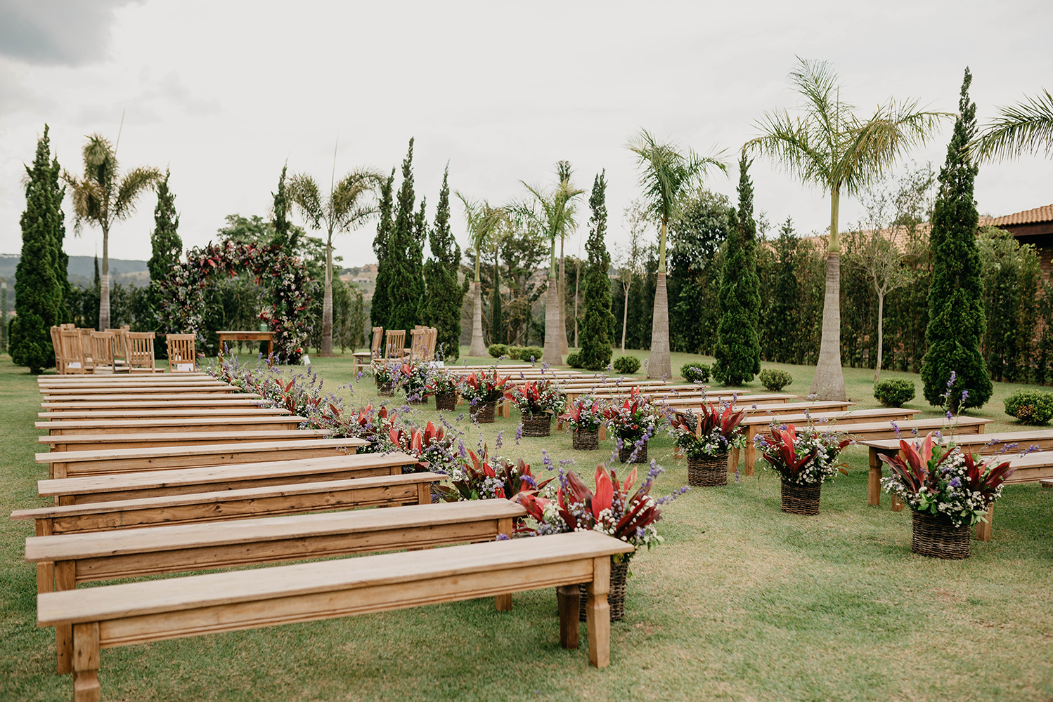 Thais e Victor | Casamento romântico e delicado, por Victor Silvério