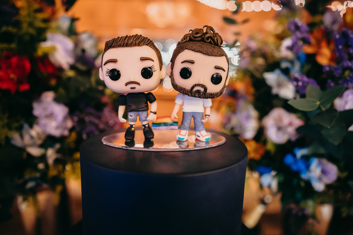 Adriano e Walter | Casamento homoafetivo com as cores do arco-íris