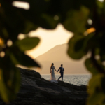 Casamento pé na areia na Casa de Canoa - Ensaio dos noivos