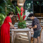 Casamento pé na areia na Casa de Canoa - Papelaria de casamento na praia