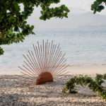 Casamento pé na areia na Casa de Canoa - Decoração de Casamento na praia