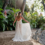 Casamento pé na areia na Casa de Canoa - Noiva de praia