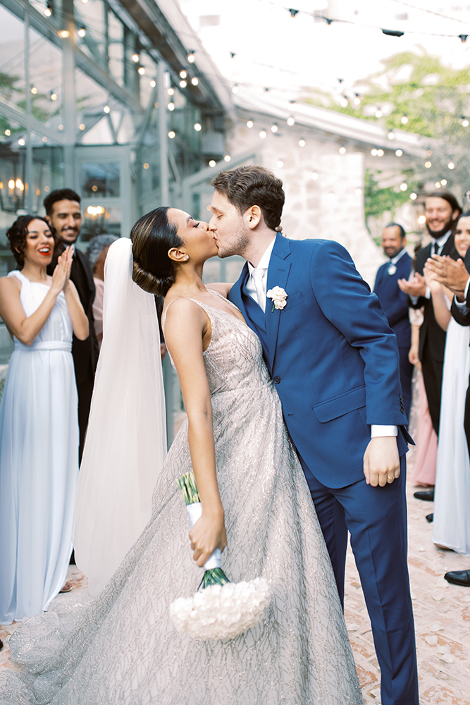 Renan e Rebeca | O amor venceu: casamento verde e branco no Botânico Quintal