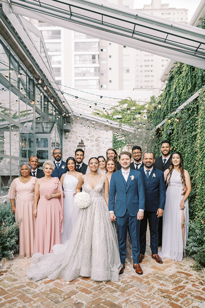 Renan e Rebeca | O amor venceu: casamento verde e branco no Botânico Quintal