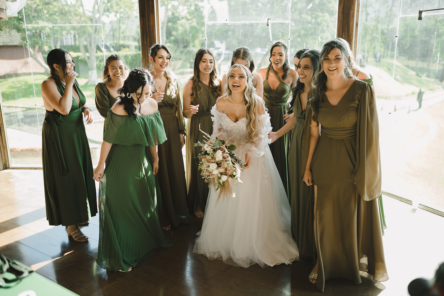 Beatriz e Renann | Casamento romântico ao ar livre, por Lampião Fotografia