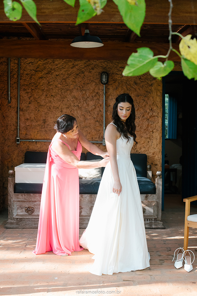 Beatriz e Vitor | Casamento bucólico em tons de verde e branco, por Rafa Ramos