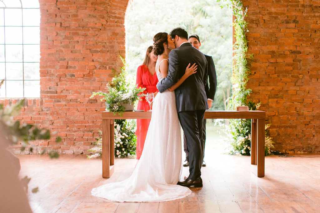 Aline e Gustavo | Casamento greenery na fazenda, por Stefanie Belo