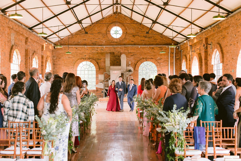 Aline e Gustavo | Casamento greenery na fazenda, por Stefanie Belo