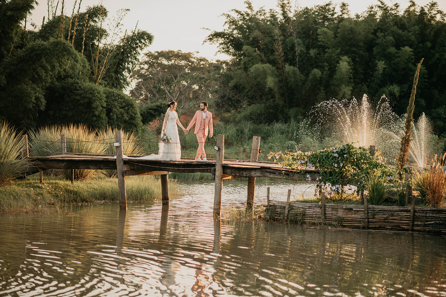 Rafaela e Felipe | Casamento ao ar livre, por Victor Silvério e Diana Taramelli