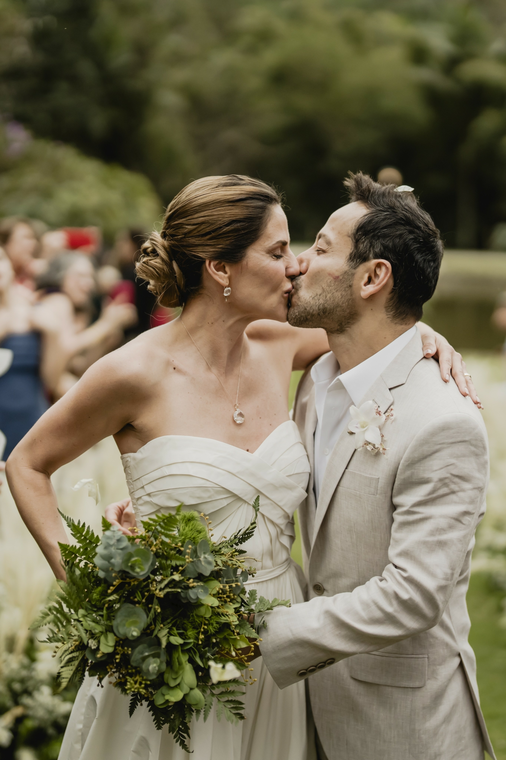 Rafaela Mandelli e Rodrigo Leonardo | Casamento elegante no campo, por Victor Alvarenga - Ville La Rochelle