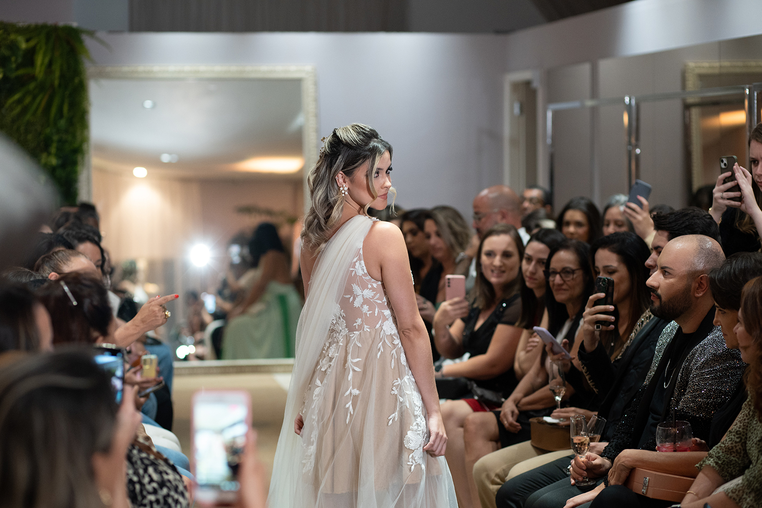 Realizze | Vestidos de Noiva Atelier Nathalia Marques