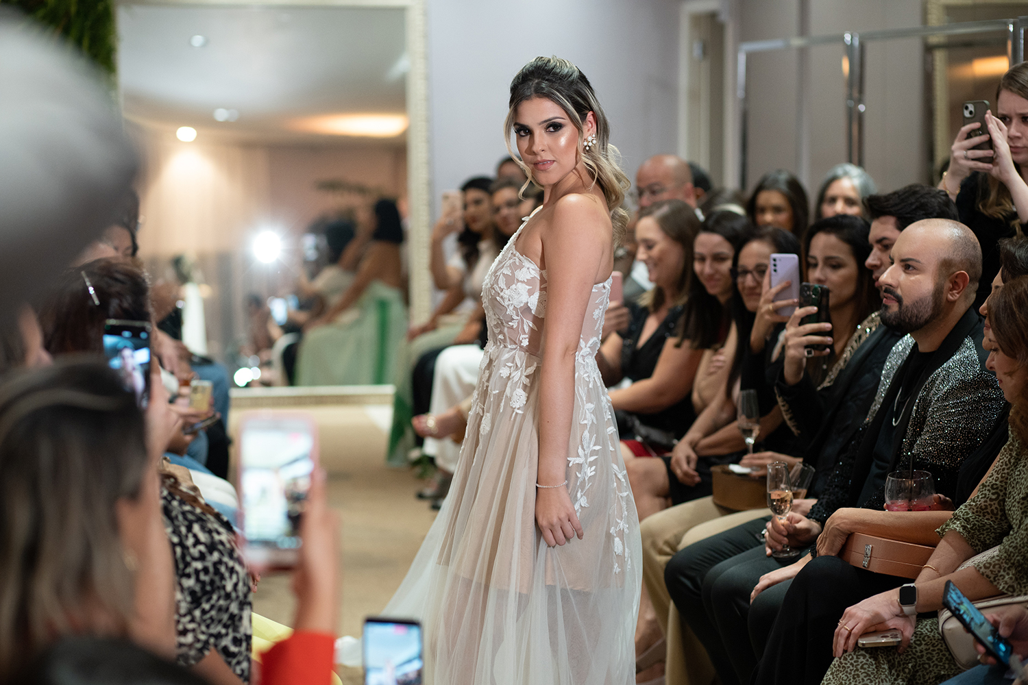 Realizze | Vestidos de Noiva Atelier Nathalia Marques