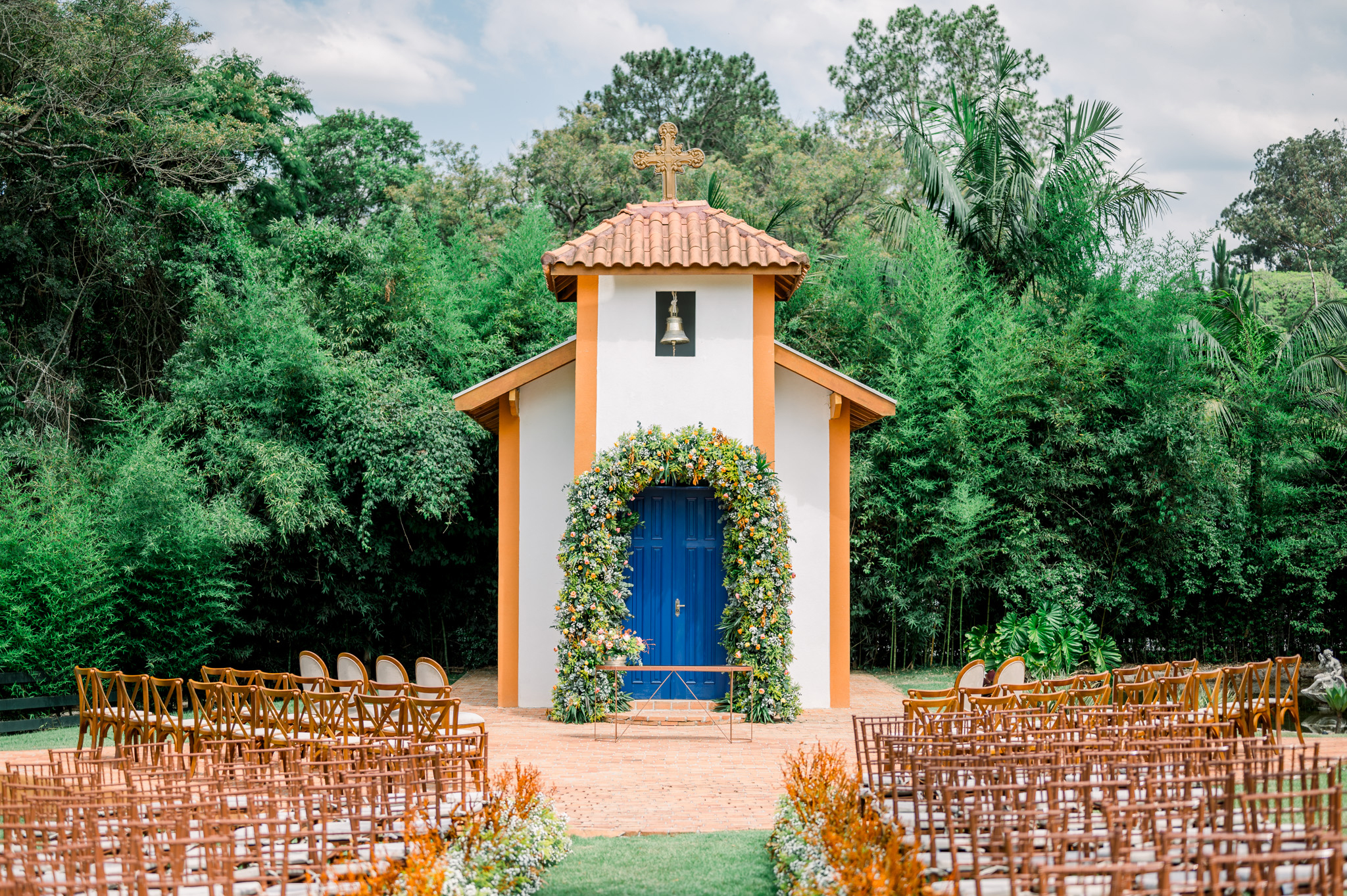 Camila Lobo e Caio Duarte | Casamento vibrante na Fazenda Dona Inês