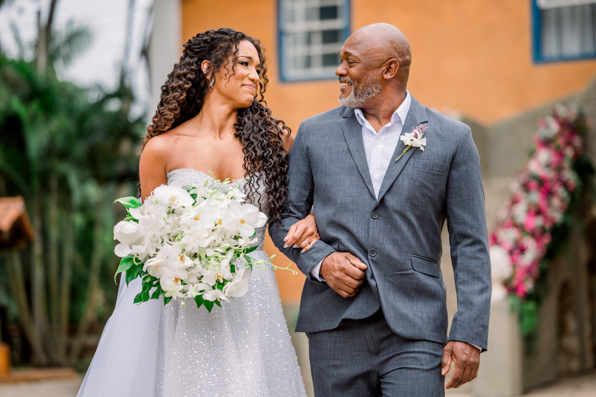 Camila Lobo e Caio Duarte | Casamento vibrante na Fazenda Dona Inês