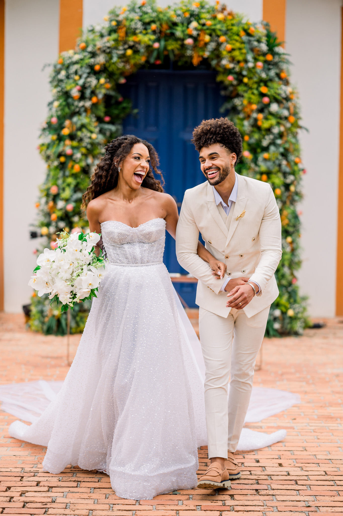 Camila Lobo e Caio Duarte | Casamento vibrante na Fazenda Dona Inês