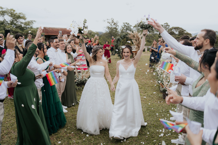 Daiana e Fernanda | Duas noivas e um lindo casamento no campo, por Manga Rosa