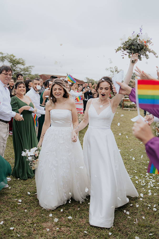 Daiana e Fernanda | Duas noivas e um lindo casamento no campo, por Manga Rosa