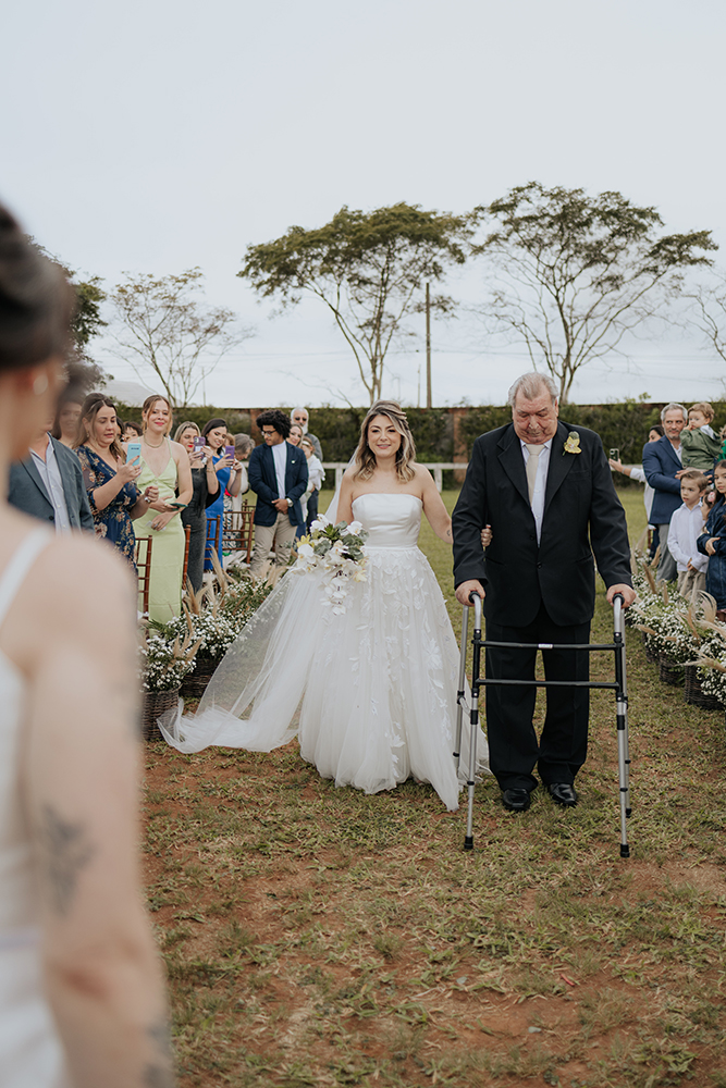 Daiana e Fernanda | Duas noivas e um lindo casamento no campo, por Manga Rosa