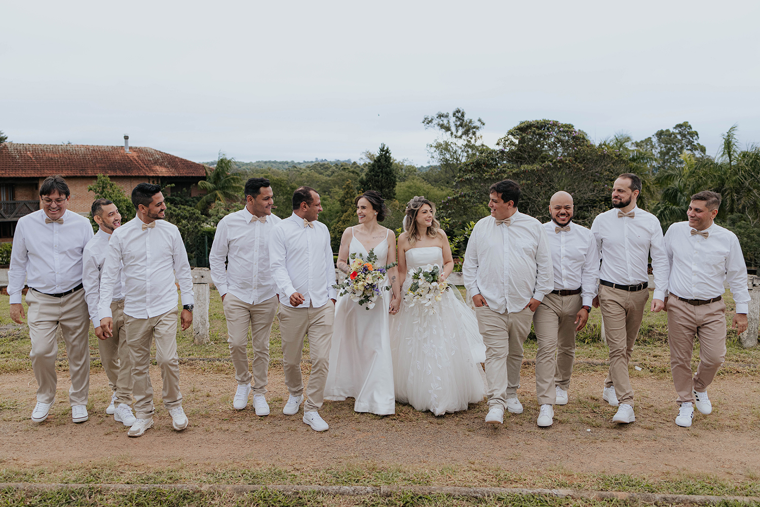 Daiana e Fernanda | Duas noivas e um lindo casamento no campo, por Manga Rosa