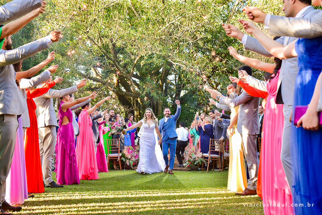 Mayara e Rafael - Casamento sob a Figueira da Fazenda Marambaia