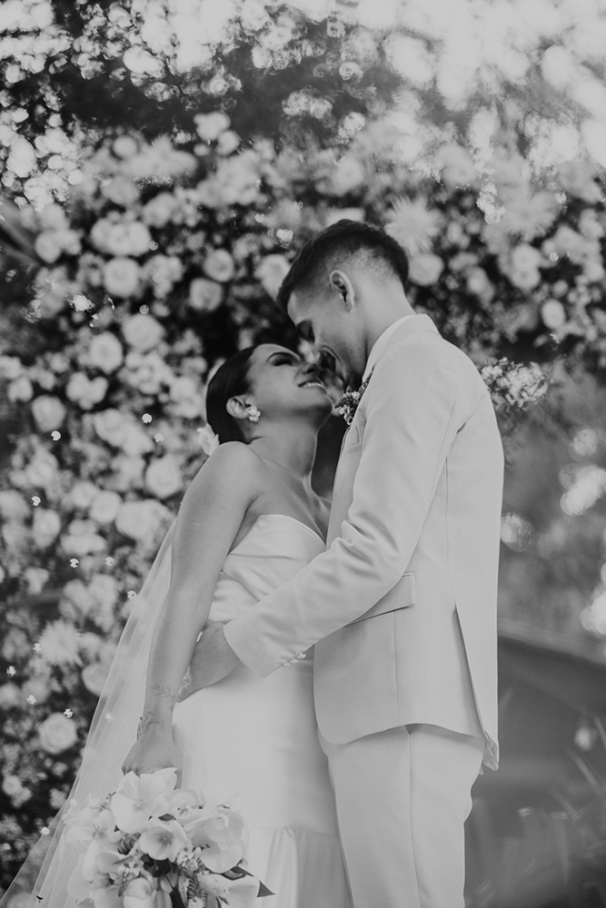 Giulia e André | Casamento leve e cercado de natureza no Rancho Santa Maria